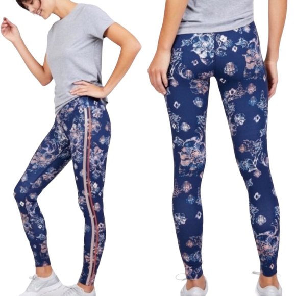 Free People Movement Navy Floral High Rise Athletic Leggings, Navy Peach, M - Picture 12 of 12